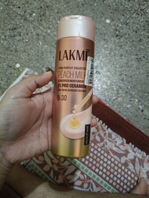 Skin Perfect Collection Peach Milk Sunscreen Moisturiser 2% Pro Ceramide SPF 30